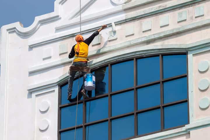 Commercial outdoor painting experts delivering high-quality results in Arlington Heights, IL.